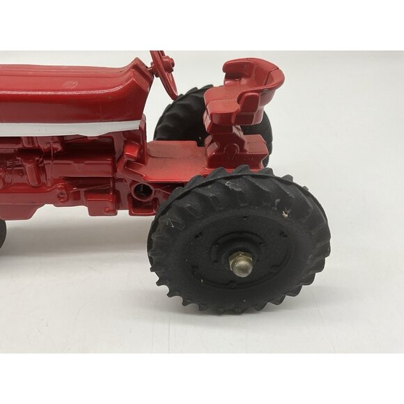 Ertl McCormick IH Farmall 806 Narrow Front Diesel Tractor  1/16 Vtg Made in USA - Picture 4 of 13